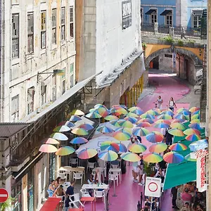 Apartment Sunny Pink Street Historical Apt, By Timecooler, Lisbon